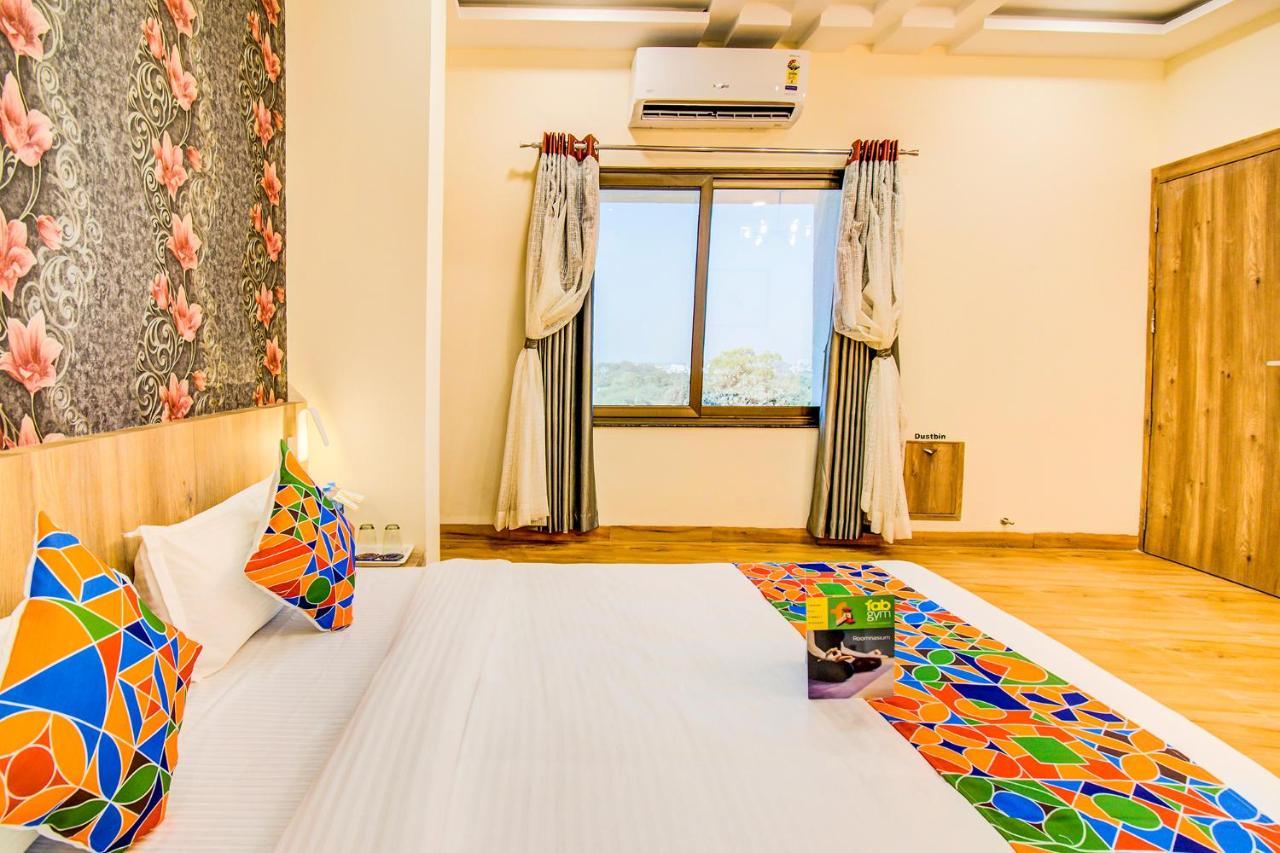 Fabhotel Prime Om Epic Vijay Nagar Indore Exterior foto