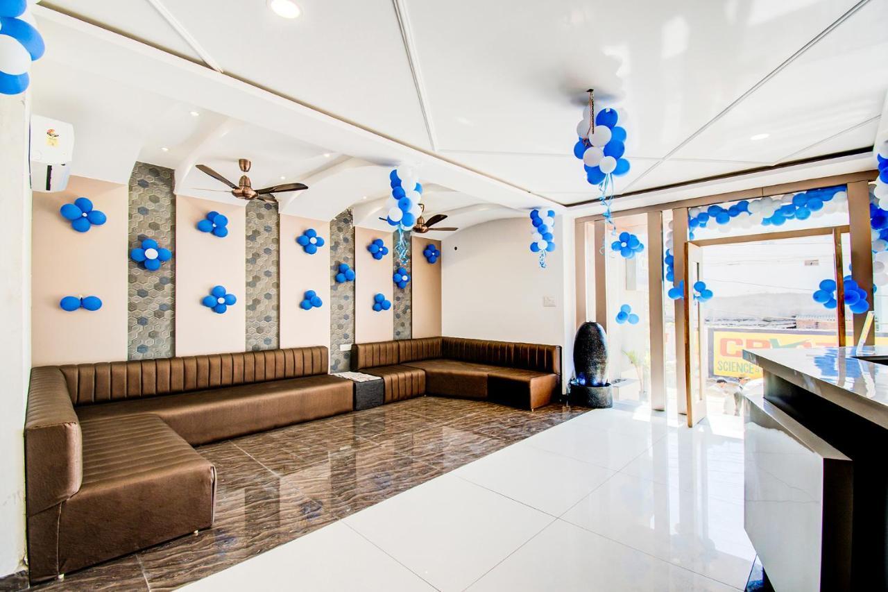 Fabhotel Prime Om Epic Vijay Nagar Indore Exterior foto