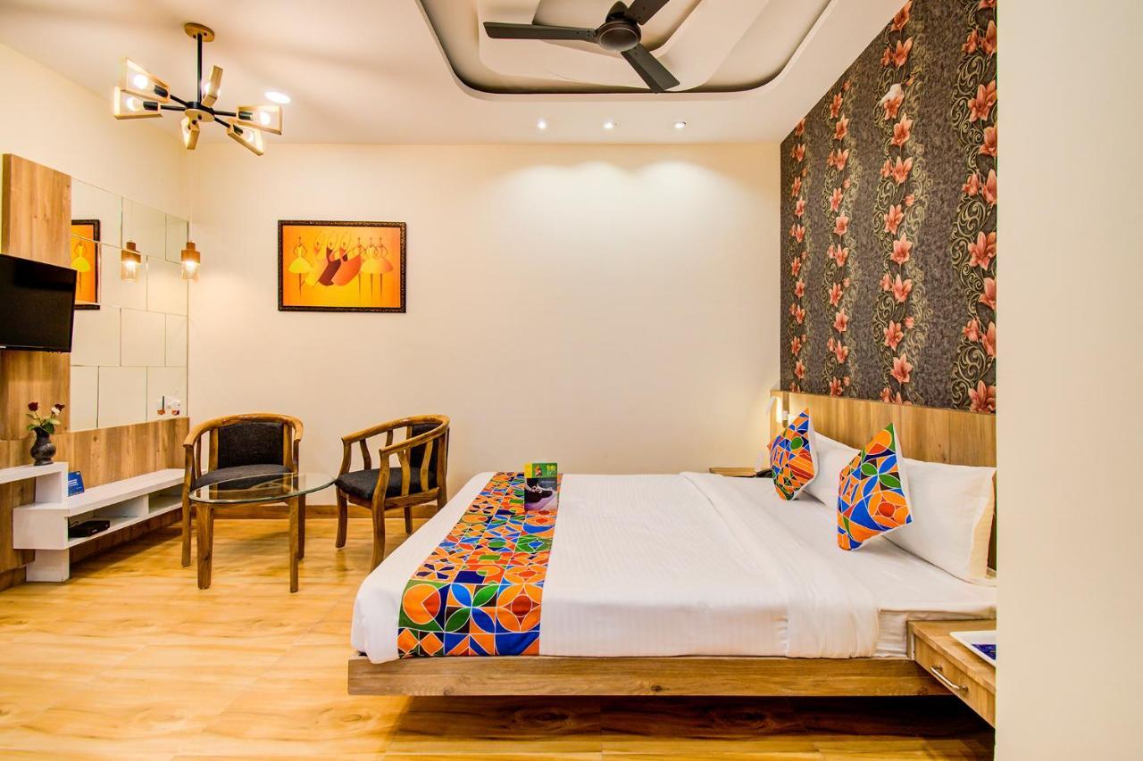 Fabhotel Prime Om Epic Vijay Nagar Indore Exterior foto