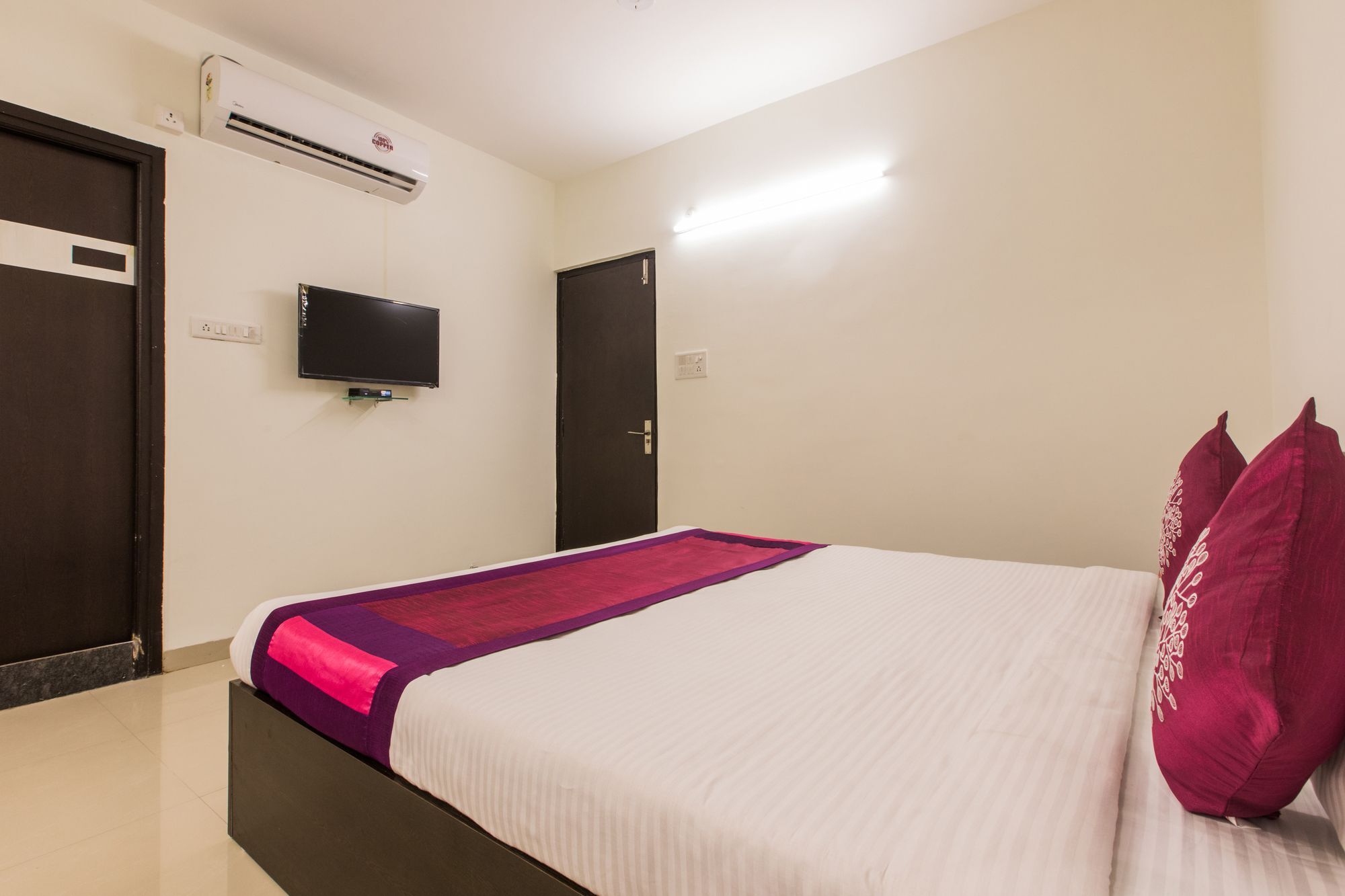 Fabhotel Prime Om Epic Vijay Nagar Indore Exterior foto