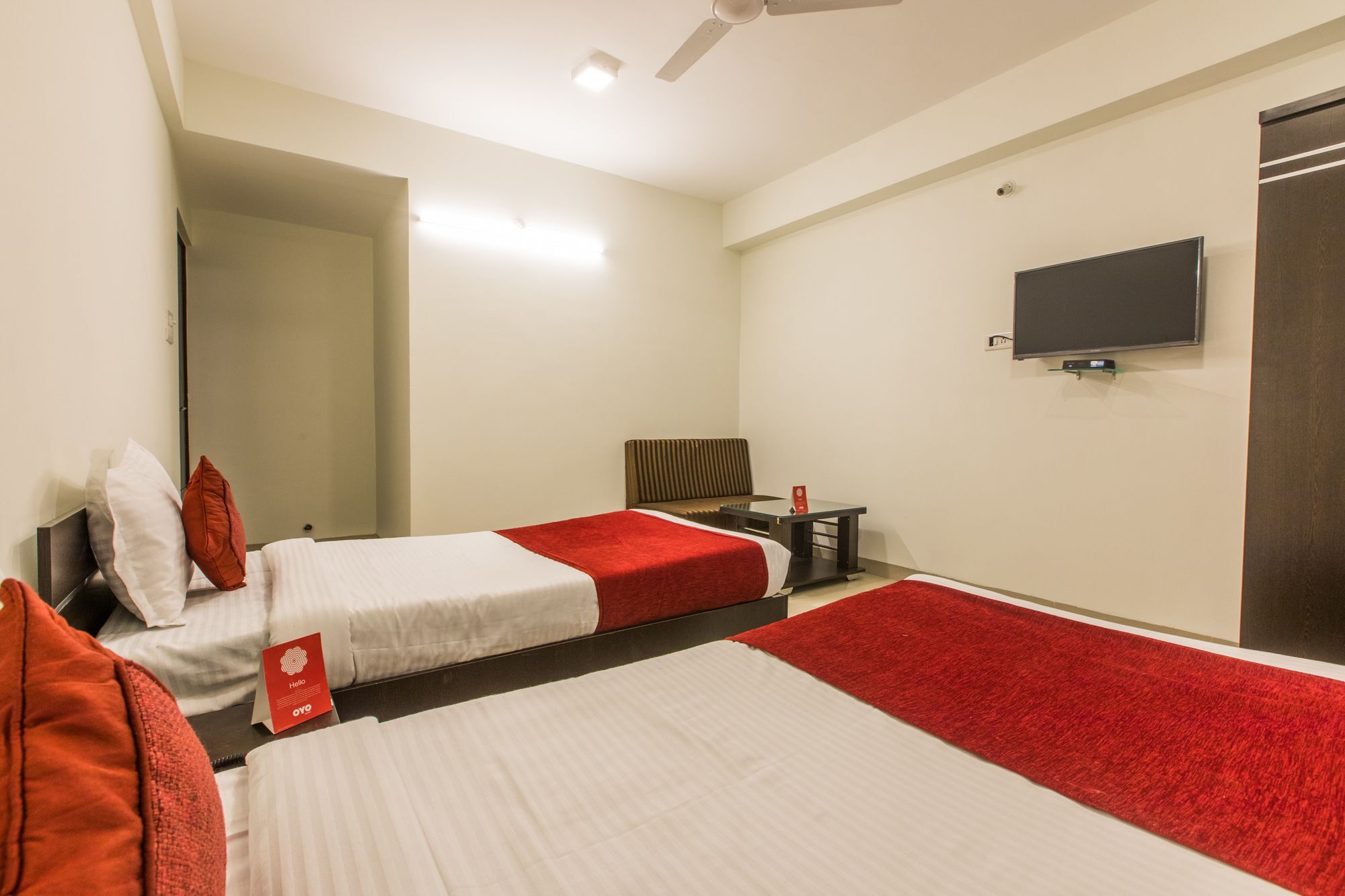 Fabhotel Prime Om Epic Vijay Nagar Indore Exterior foto